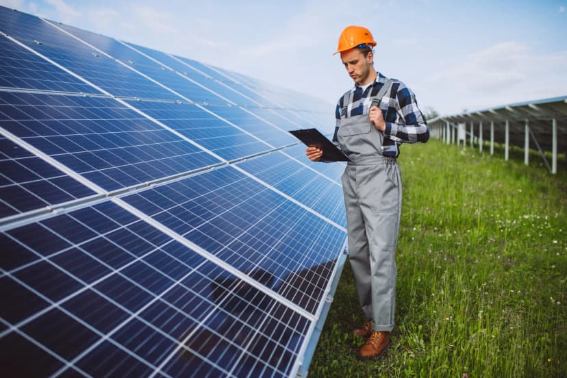 Proiecte-solare de top în România: Leac pentru criza energetică din 2025?