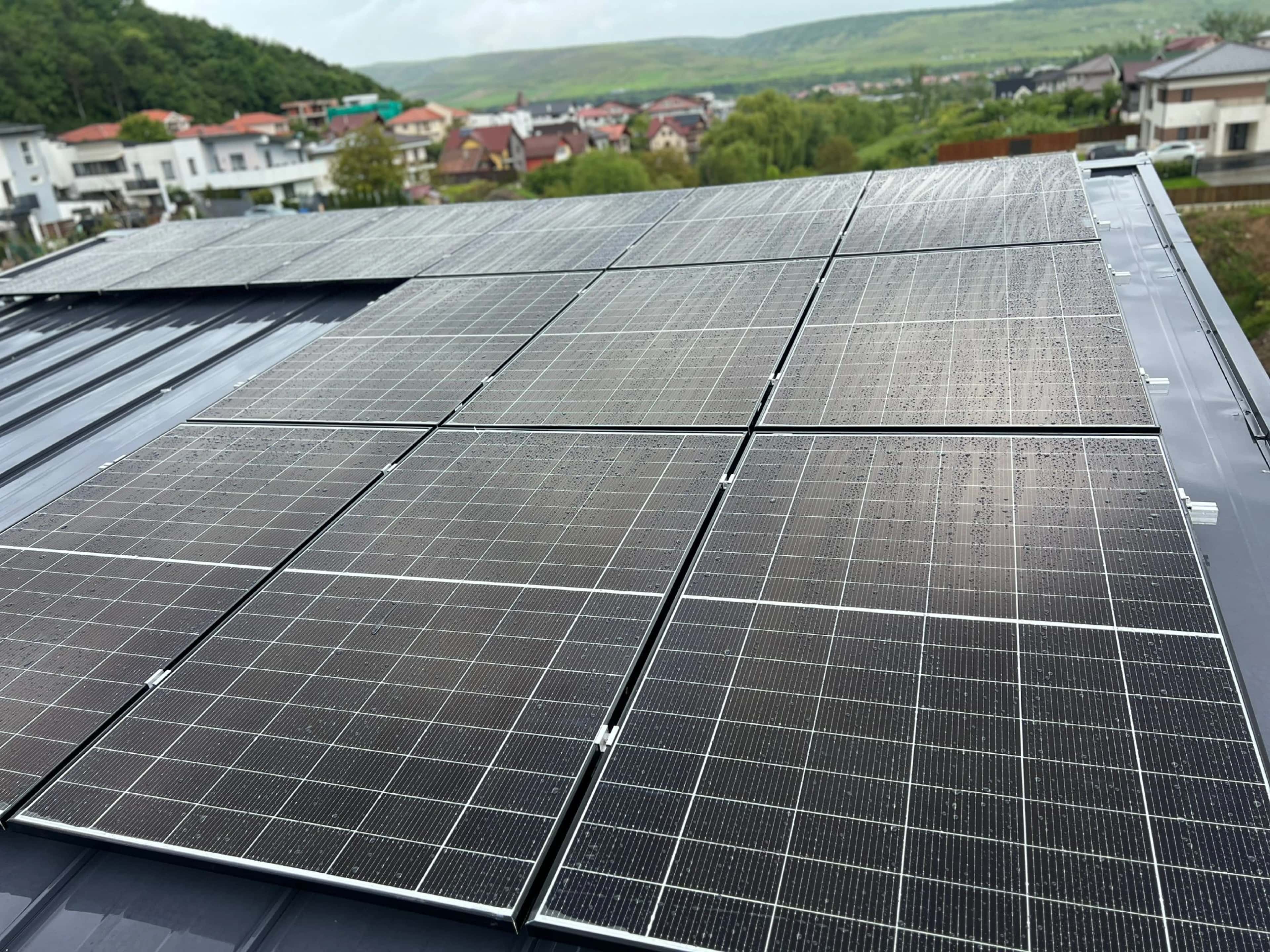Sistem Fotovoltaic - panouri fotovoltaice în Cluj-Napoca, România