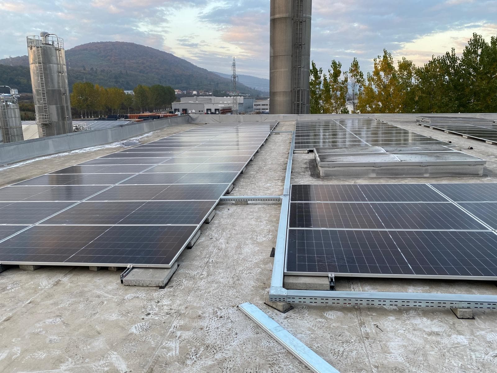 Sistem Fotovoltaic - Imagine 4